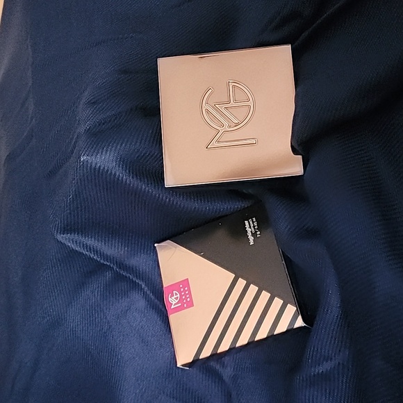 Highlighter by Make Up Geek in Nightlife. NWOT - Picture 3 of 5